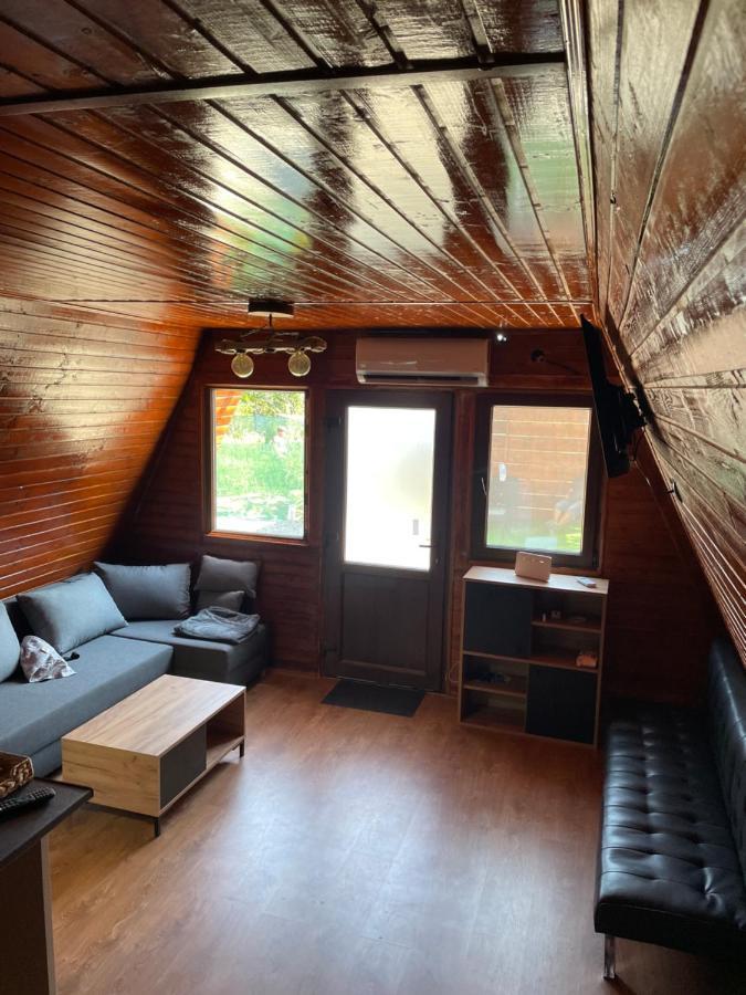 Tip A La 300 M De Castel Holiday home *