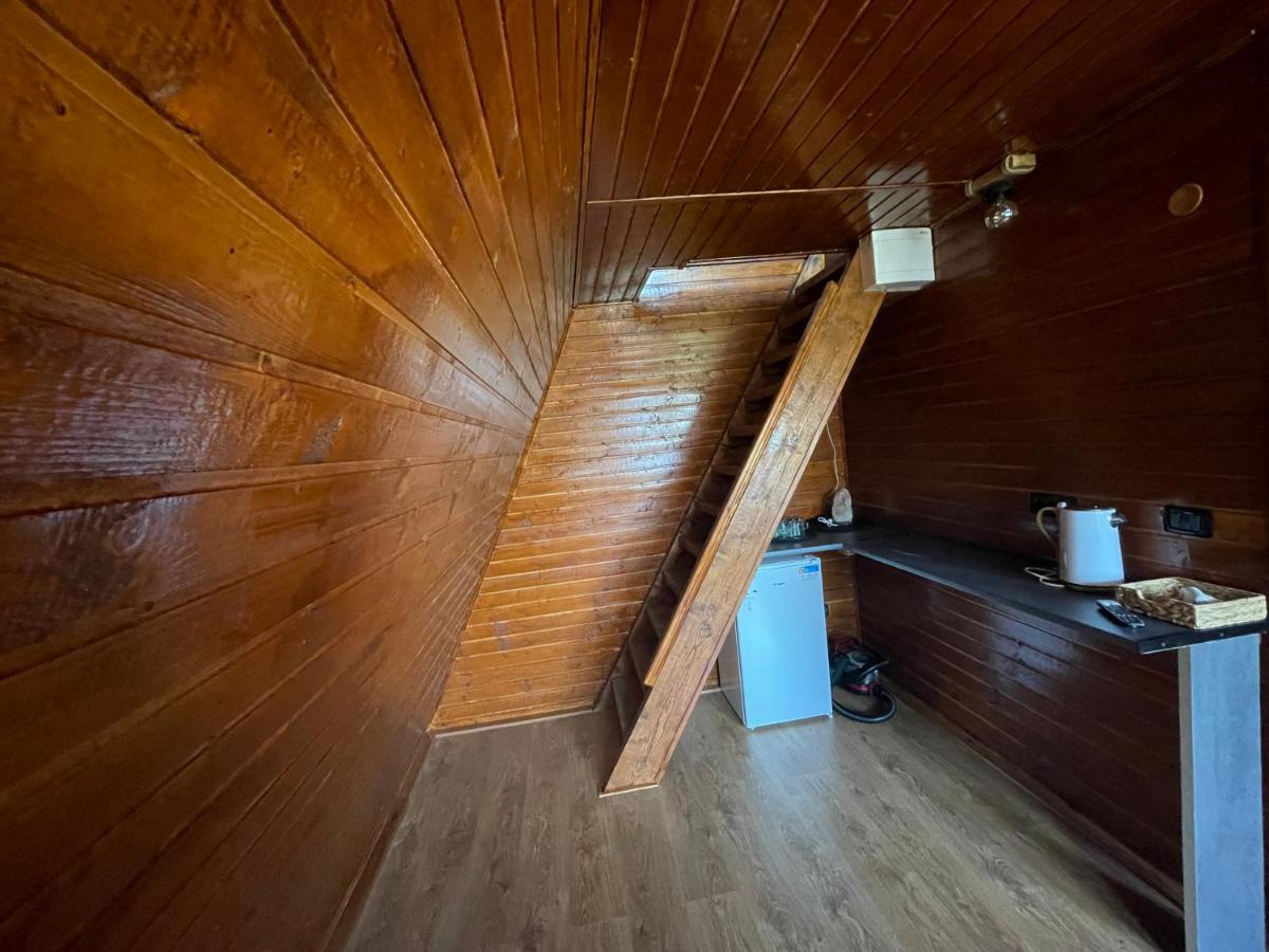 Holiday home Tip A La 300 M De Castel